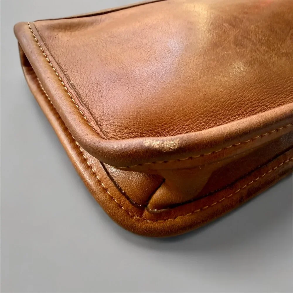 Coach Vintage British Tan Leather Chunky Case Cosmetic Pouch - Picture 3 of 8